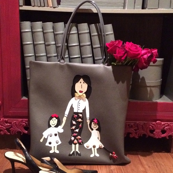 Cute tote - Picture 2 of 4