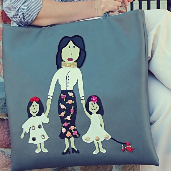Cute tote - Picture 4 of 4
