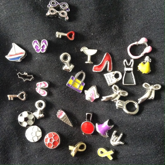 Girly Locket - Picture 2 of 4