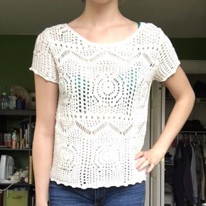 Knit white top