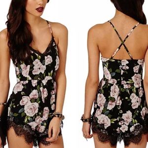 Floral Romper 🌸