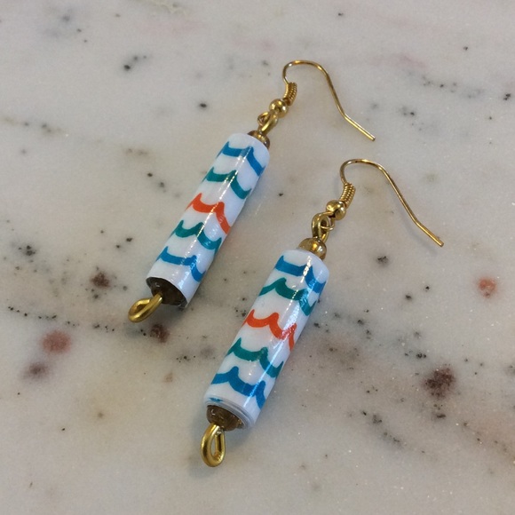 Blue & Orange Small Scallop Paper Bead Earrings - Picture 2 of 6