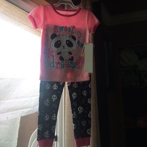 Girl pjs.. I have sizes 3T and 2T...
