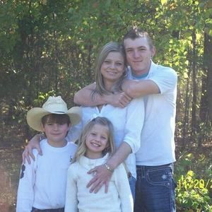 Meet your Posher, Bobbie