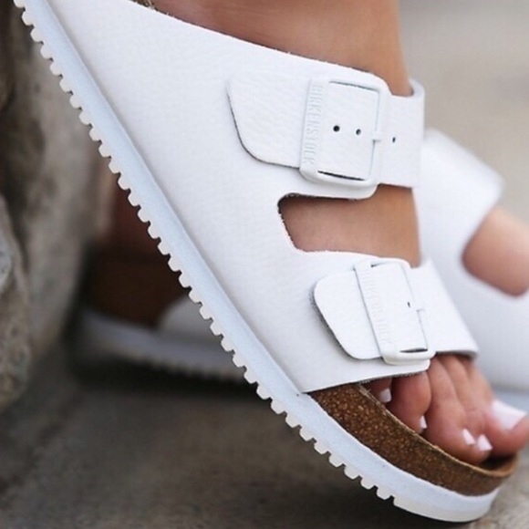 Birkenstock Shoes - Brand new Arizona soft footbed sandals