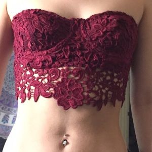 Cute lace crop