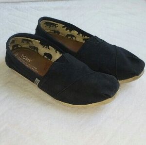 Black Toms