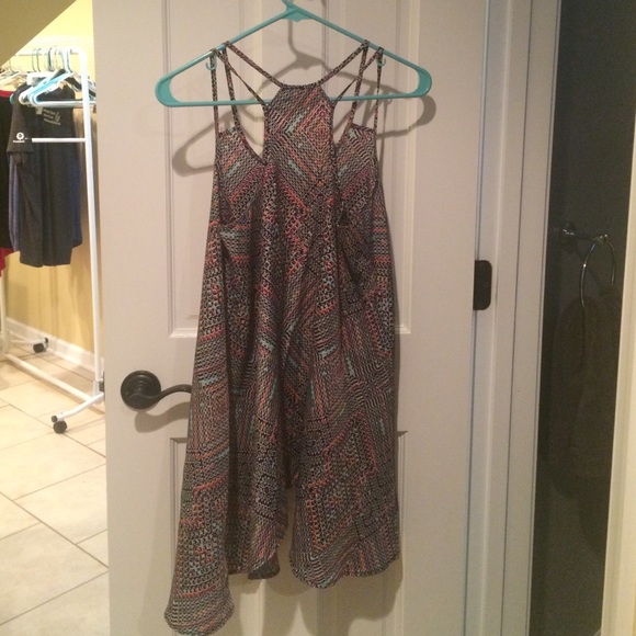 Strappy summer dress - Picture 2 of 3