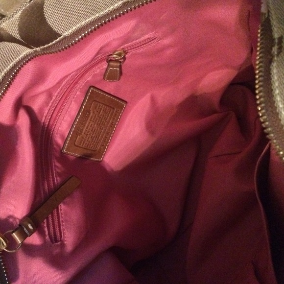 Coach purse - Picture 4 of 4