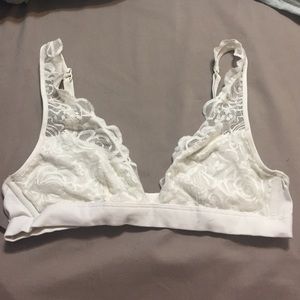 PINK VS White Lace BRALETTE🛍
