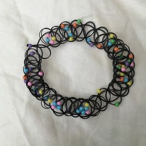 Stretchy beaded choker