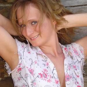 Meet your Posher, Monica