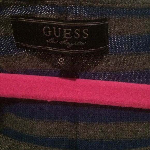 Short sleeved striped top - Picture 3 of 3