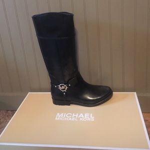 New in box Michael Kors rain boots