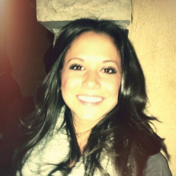 Meet your Posher, Ashley
