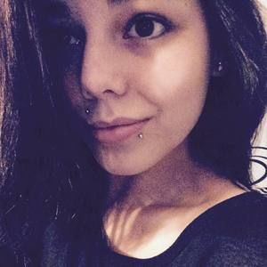 Meet your Posher, Shawna