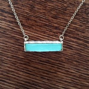 GORGEOUS AQUA PENDANT NECKLACE