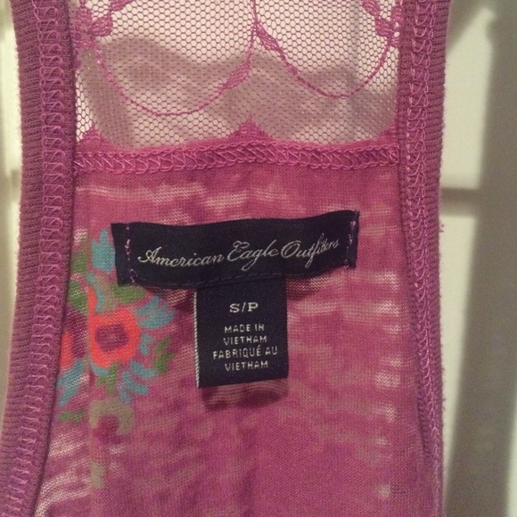 Floral tank top - Picture 3 of 3