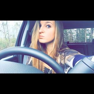 Meet your Posher, Leann