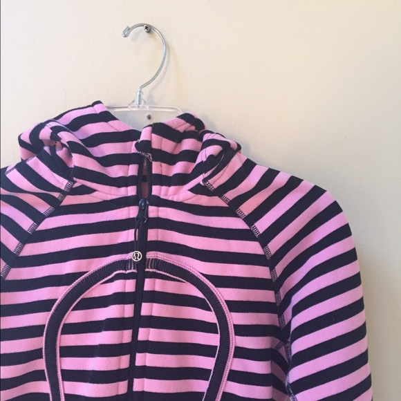 lululemon athletica Tops - Lululemon scuba hoodie
