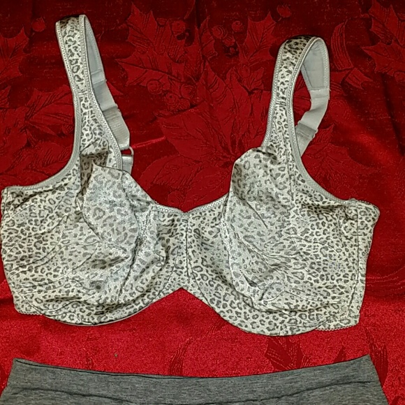 *******SOLD****** - Picture 2 of 4