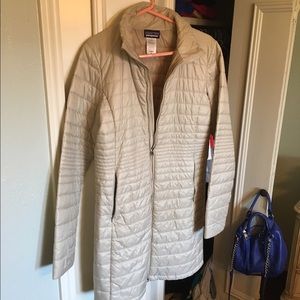 Patagonia Jacket- year old in great condition.