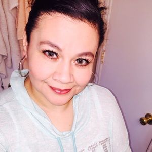 Meet your Posher, Belinda