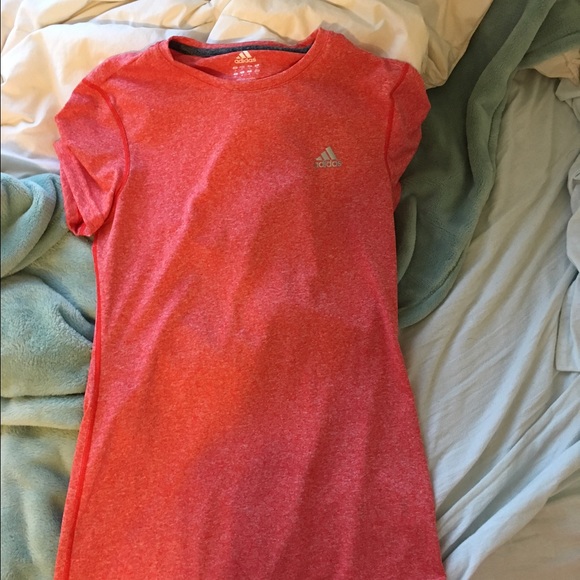 Adidas workout Tshirt. Salmon color - Picture 1 of 2