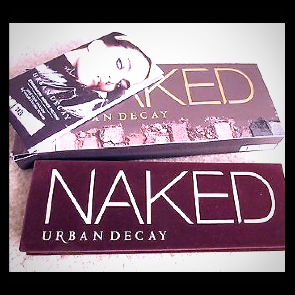 Urban Decay Naked Eyeshadow Palette