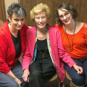 Meet your Posher, Marie