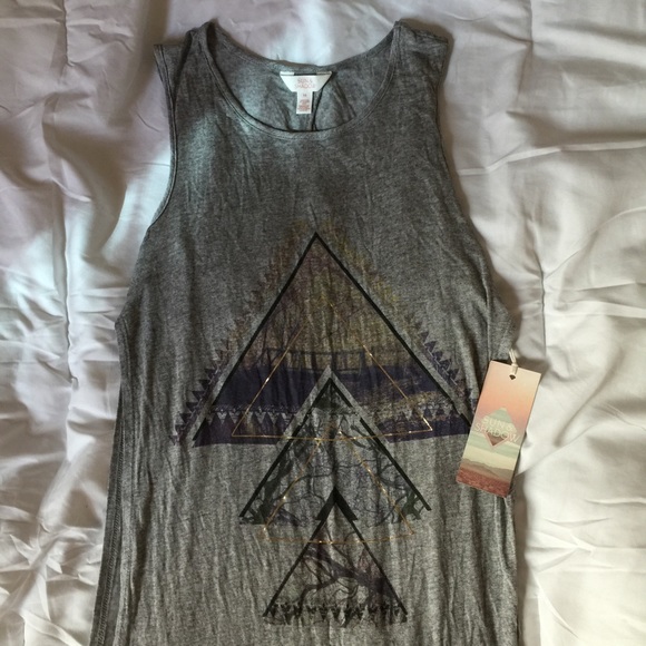 Sun and Shadow Hi-Low Graphic Tank