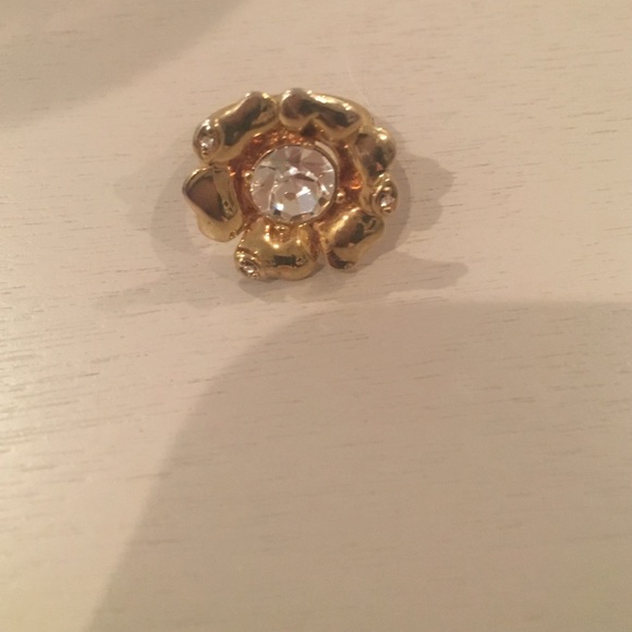 Banana republic flower ring