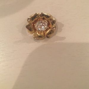 Banana republic flower ring