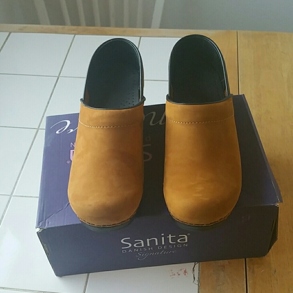 Genuine Signature Danish Clog