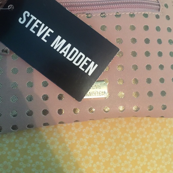 Steve Madden mini wallet purse - Picture 2 of 3