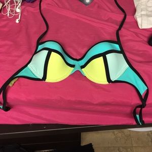 Bathing suit top