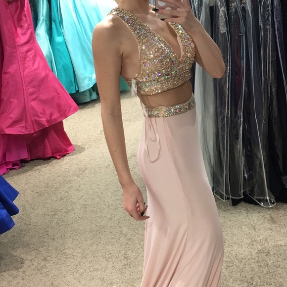 SOLD - Picture 2 of 4