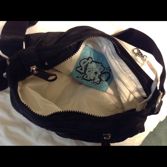 Purse - Picture 2 of 3