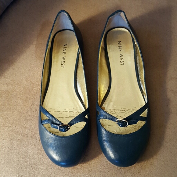 Teal Nine West flats size 7.5