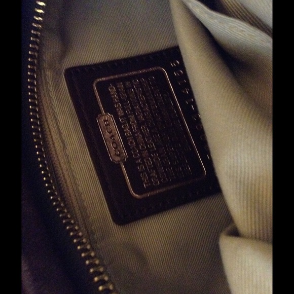 Purse - Picture 3 of 3