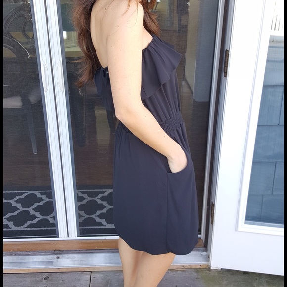 🔥SALE🔥(1X/2X/3X) Black strapless plus size dress - Picture 3 of 4