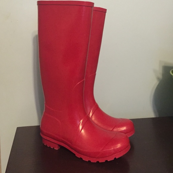 Rain boots