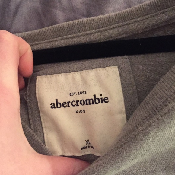 Abercrombie crew neck - Picture 2 of 2