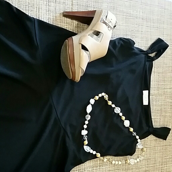 LOFT Dress. ****SOLD*** - Picture 3 of 4