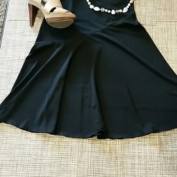 LOFT Dress. ****SOLD*** - Picture 4 of 4