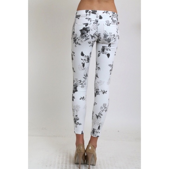 Floral Jeggings - Picture 3 of 3