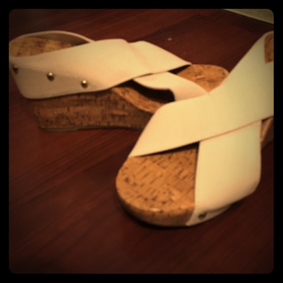 Cork wedges - Picture 1 of 3