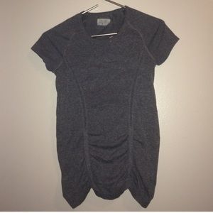 Athleta work out shirt