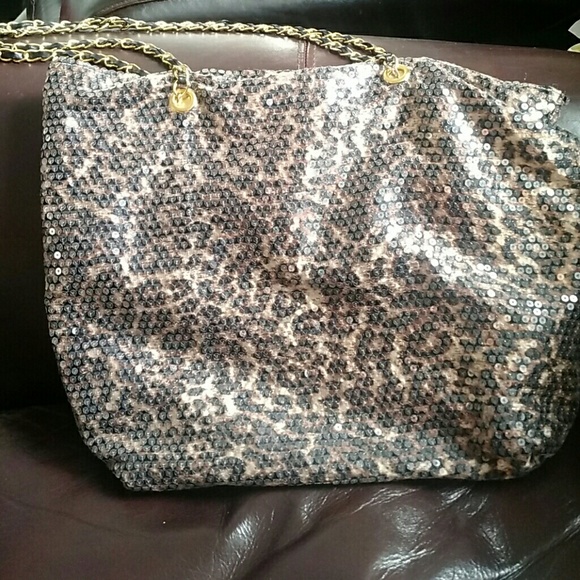 Leopard print sequined purse