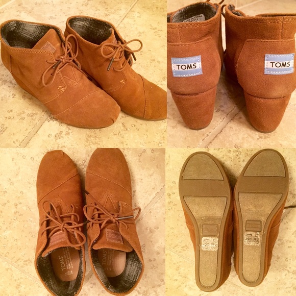 New Toms camel wedge bootie